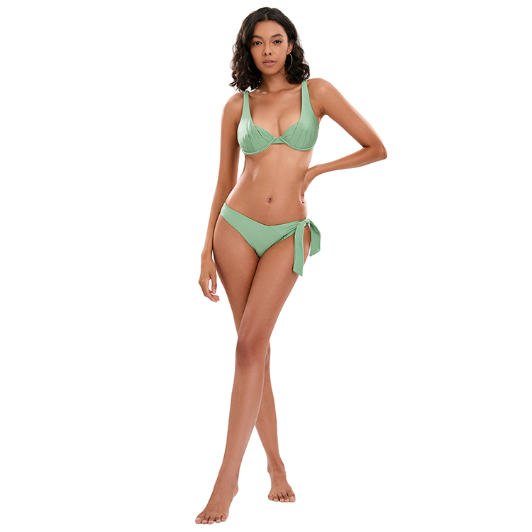 Dodici bikini a vita alta per rinnovare il tuo guardaroba da spiaggia per l'estate